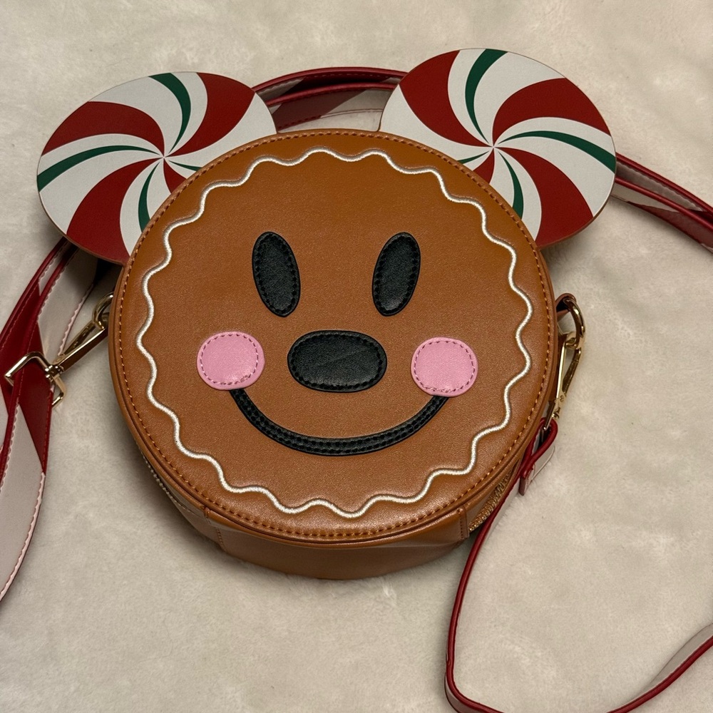 Backstitch Bruja Gingerbread Mouse Crossbody Bag